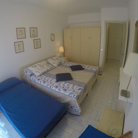 קאורלה Residence Selenis Bilocale Vista Piscina - Agenzia Cocal מראה חיצוני תמונה